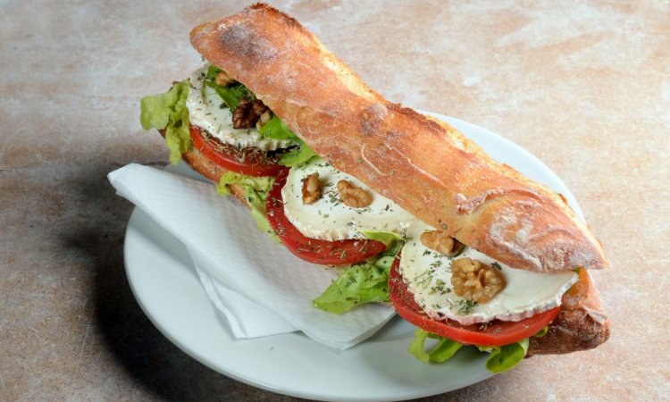 La Fournée d'Antoine Boulangerie pâtisserie à Chamalières - Sandwich artisanal